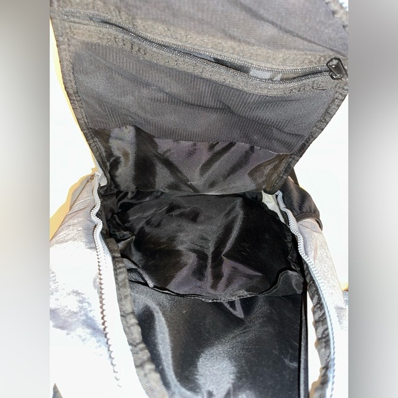 Billabong Command Backpack Grey Heather 29L Laptop Compartment School Travel - Picture 7 of 10